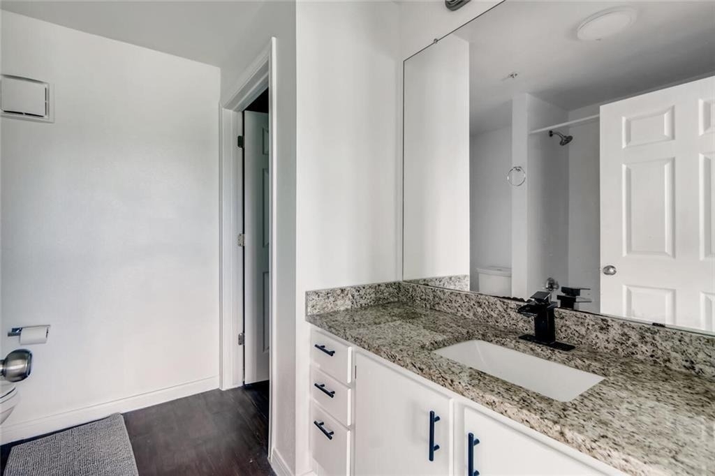 2320 Gracy Farms Ln - Photo 6