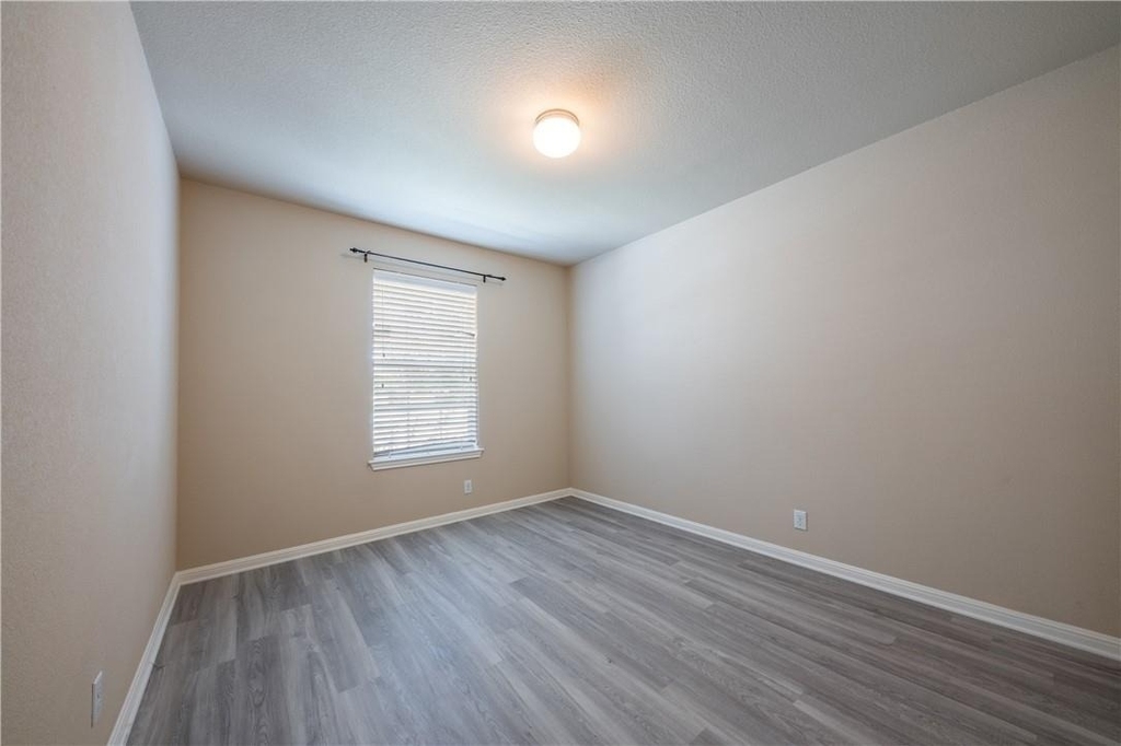 19145 Leigh Ln - Photo 11
