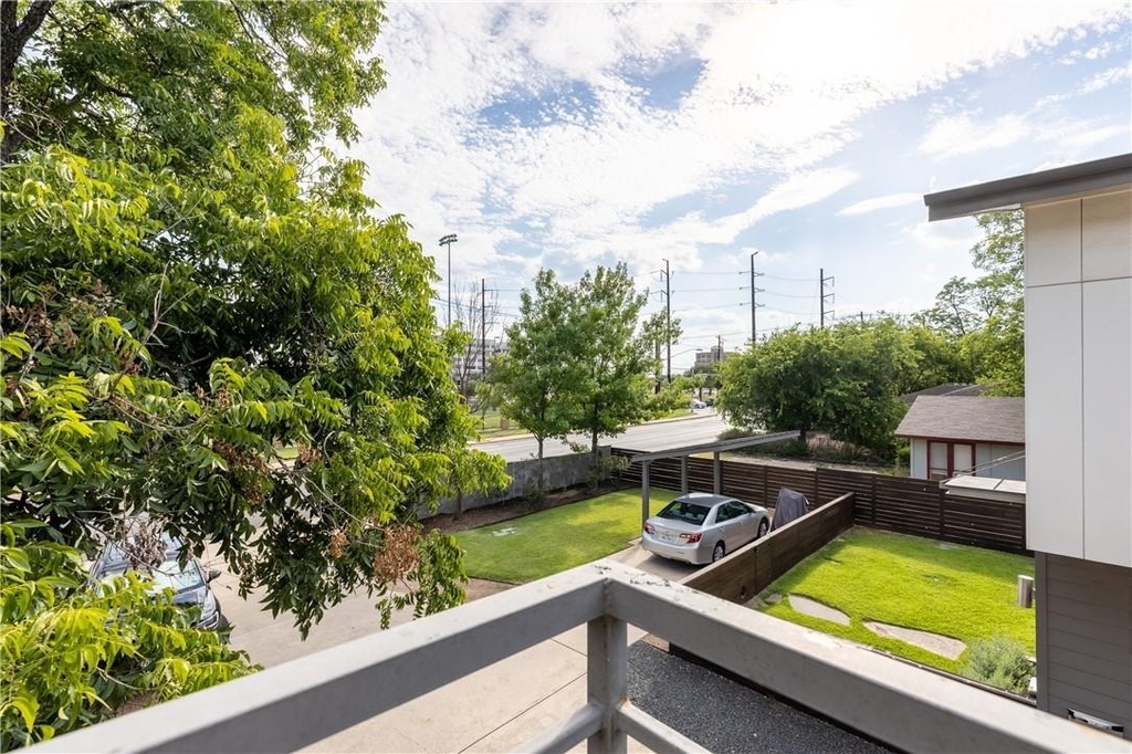 500 W 51st St - Photo 21