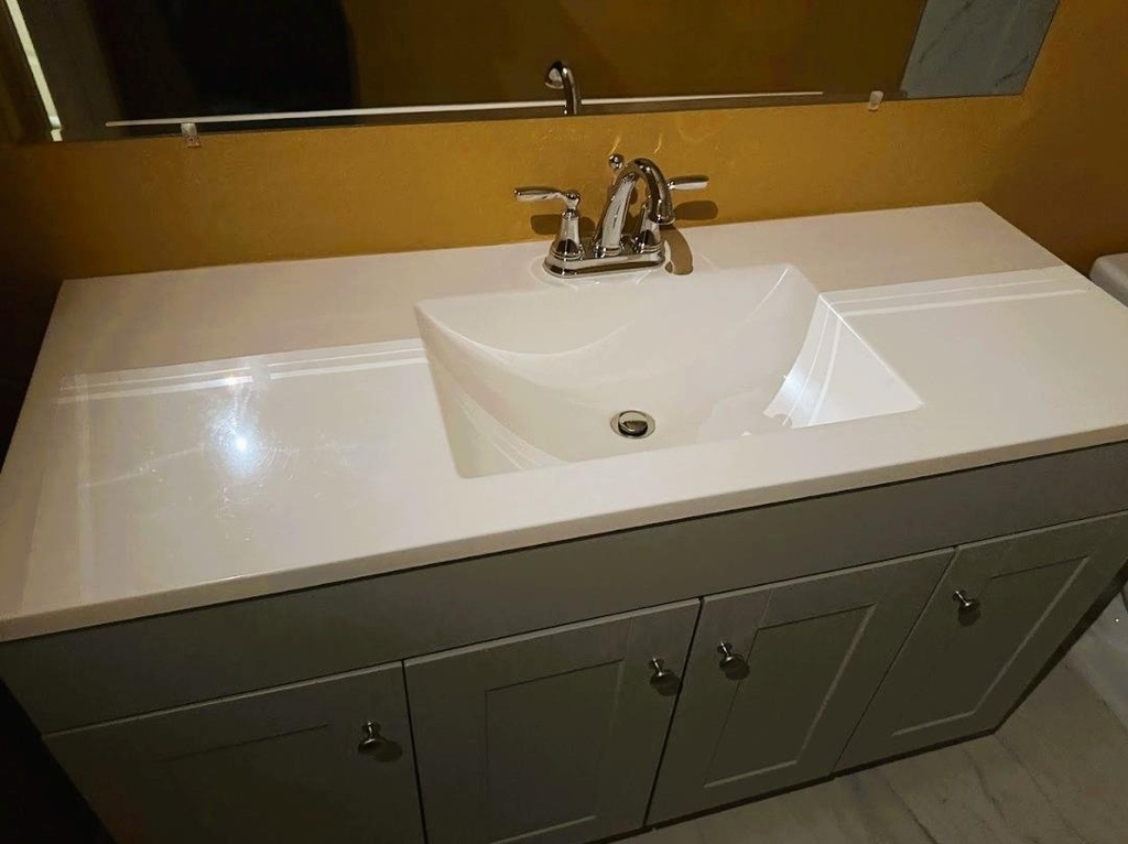 240 W Elm St - Photo 13