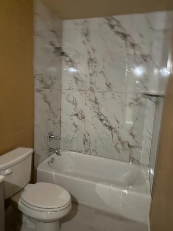 240 W Elm St - Photo 14