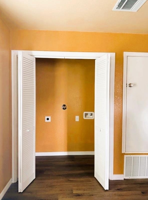 240 W Elm St - Photo 12