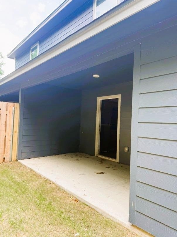 240 W Elm St - Photo 20