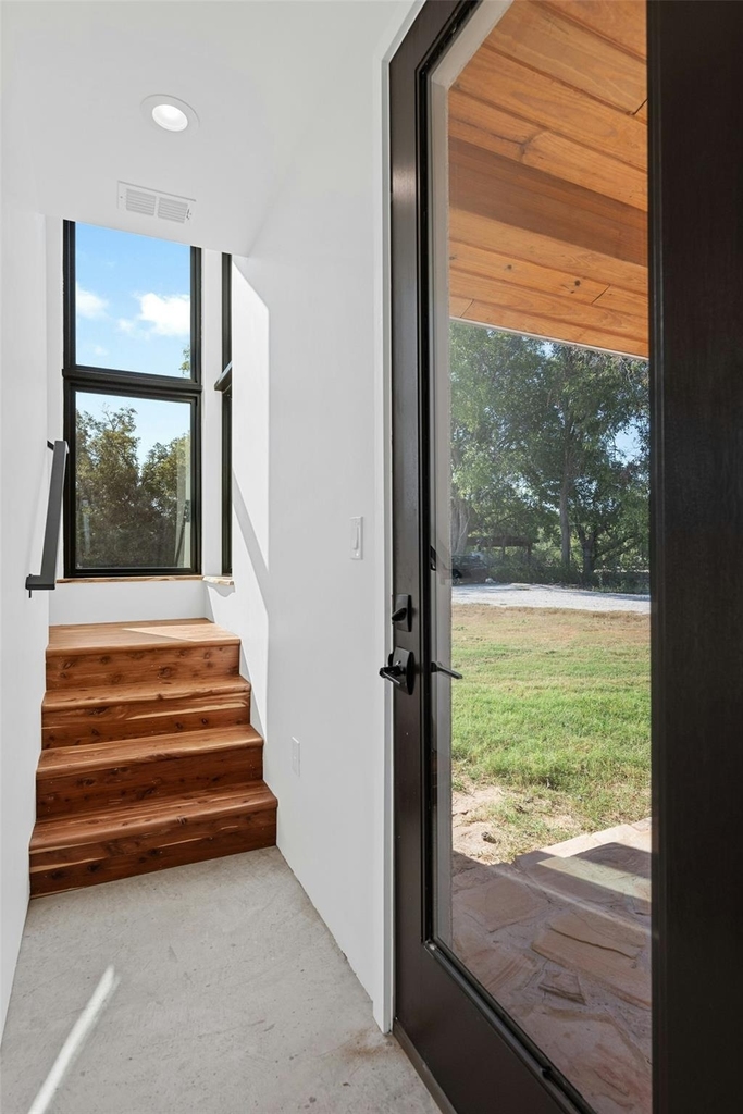 1802 Man O War Dr - Photo 16