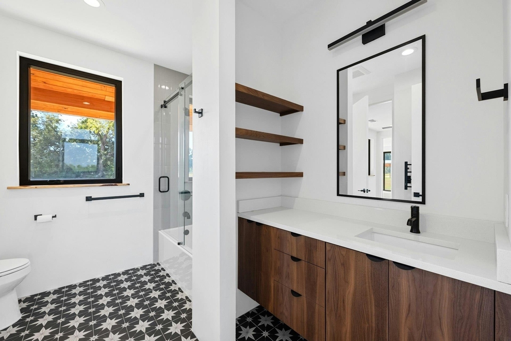 1802 Man O War Dr - Photo 12