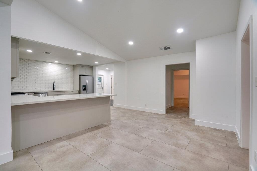 1800 Grace St - Photo 13