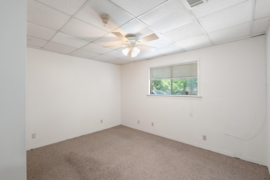 4616 E Cesar Chavez St - Photo 17