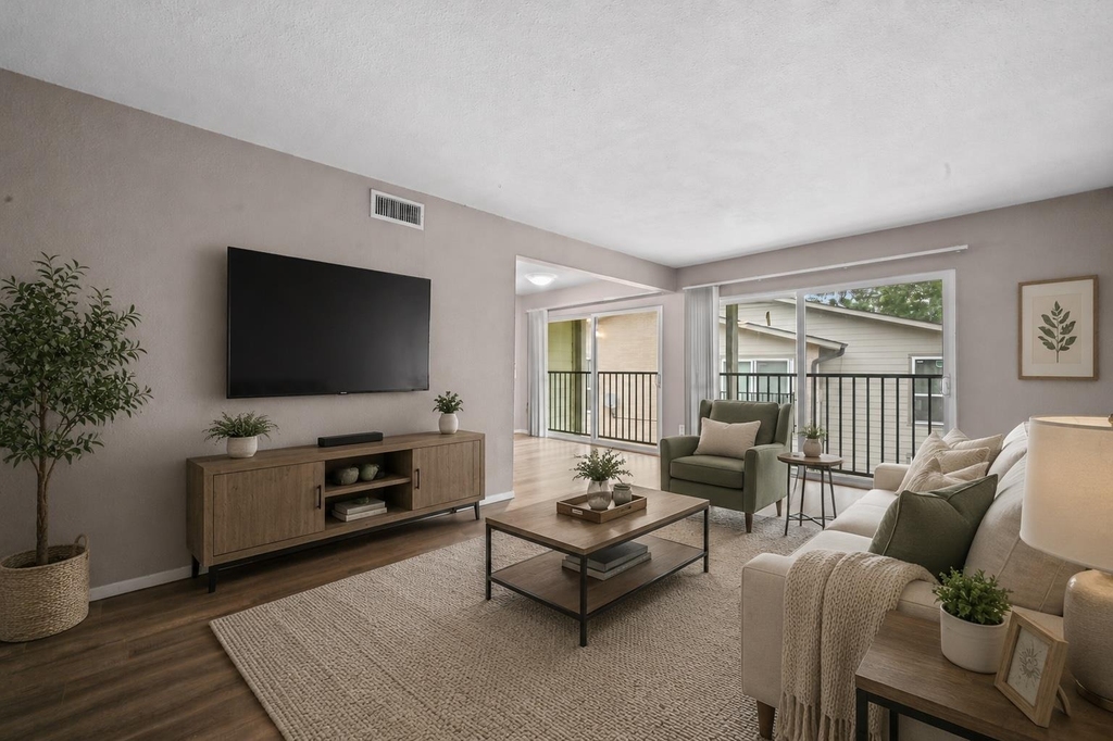 2124 Burton Dr - Photo 18