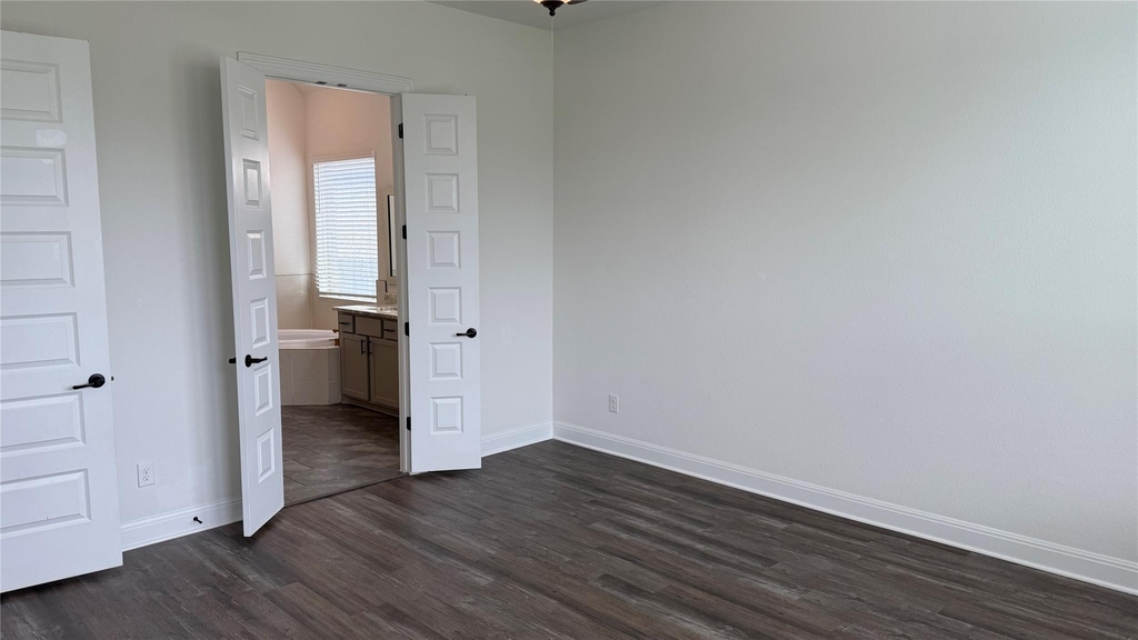 352 Olympic Park Dr - Photo 13