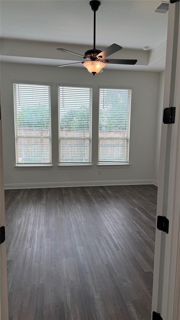352 Olympic Park Dr - Photo 12