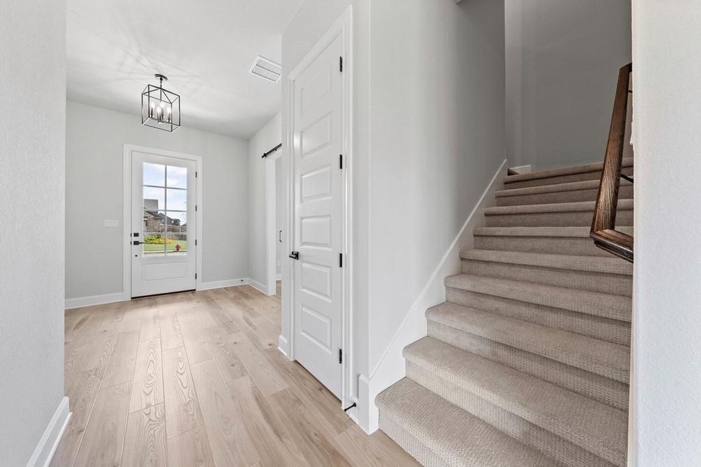 110 Nandina Path - Photo 1