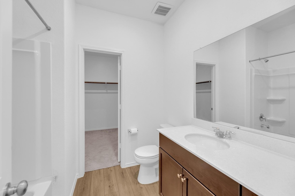 2812 Dezmond Diamond Ct - Photo 13