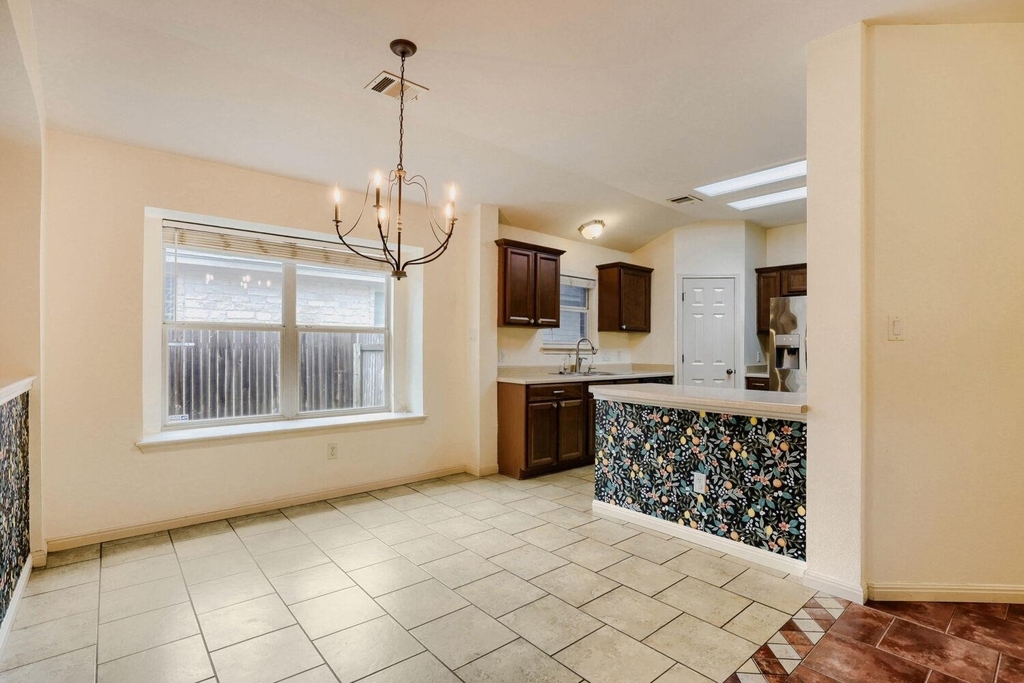 3410 Yogi Berra Way - Photo 4