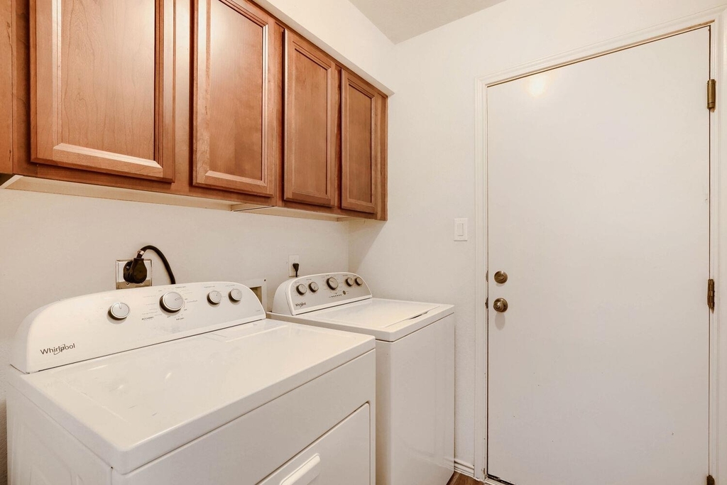 3410 Yogi Berra Way - Photo 21