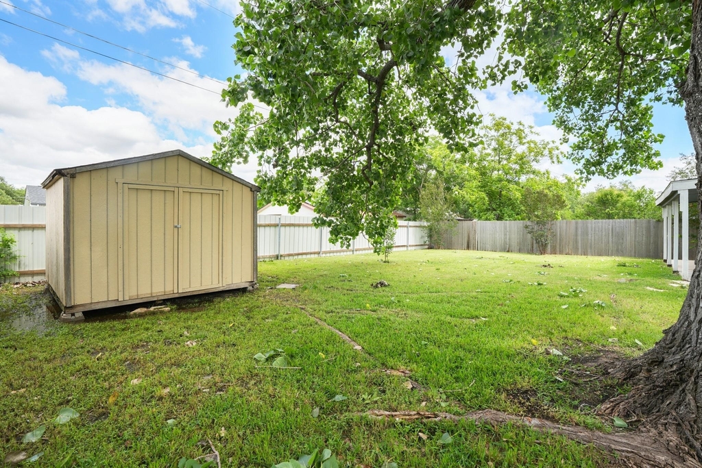 2004 Greenhill Dr - Photo 30