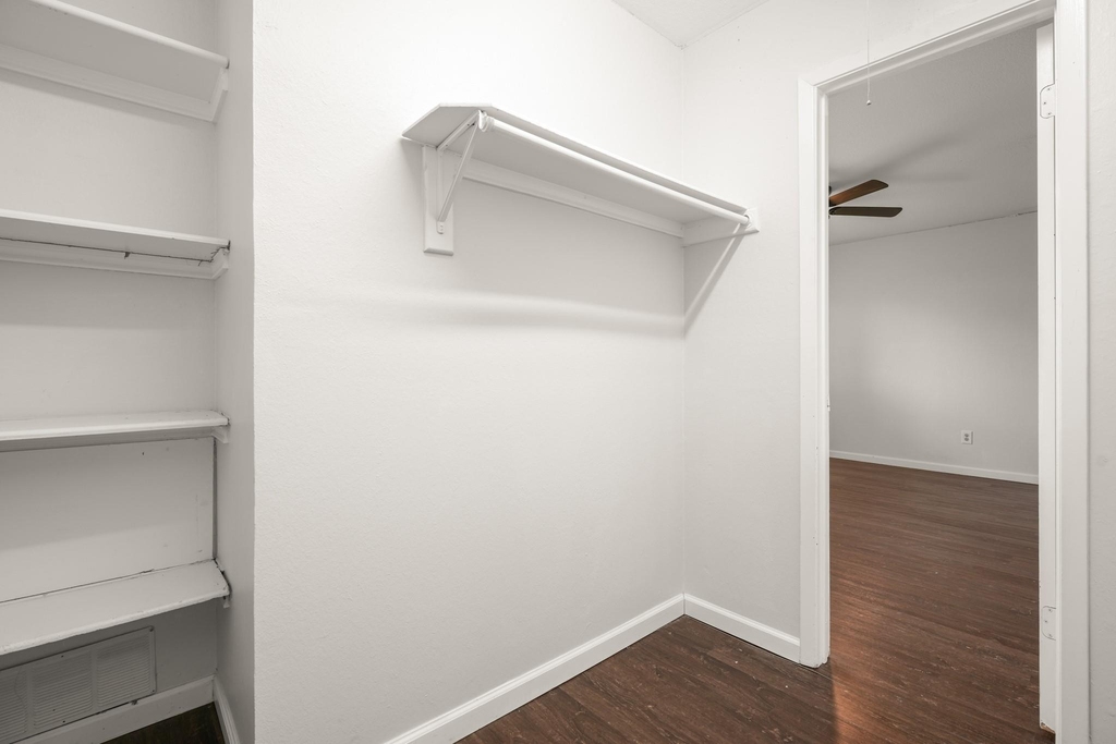 2004 Greenhill Dr - Photo 18