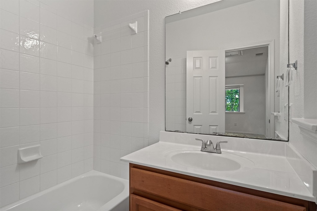 9201 Brodie Ln - Photo 21