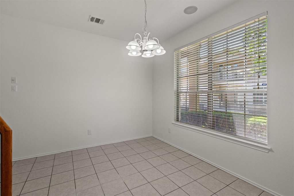 9201 Brodie Ln - Photo 9