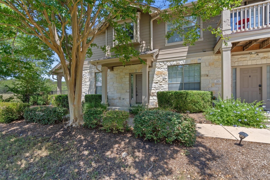 9201 Brodie Ln - Photo 2