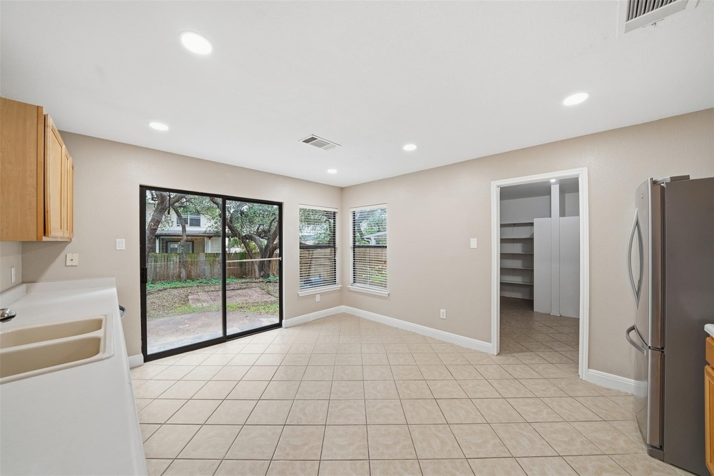 1304 Irene Dr - Photo 13