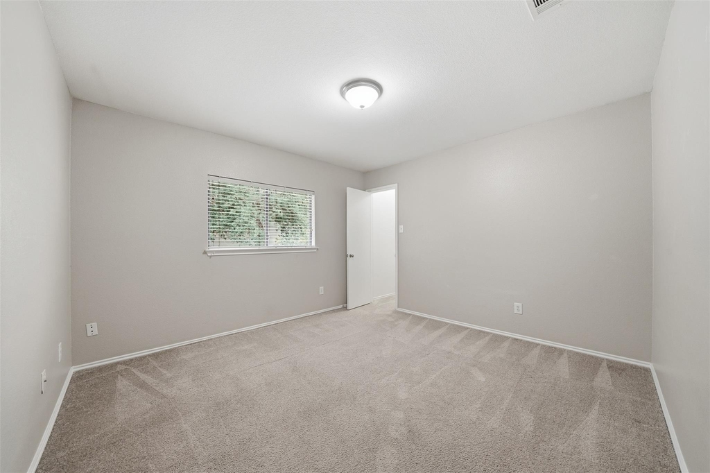 1304 Irene Dr - Photo 25