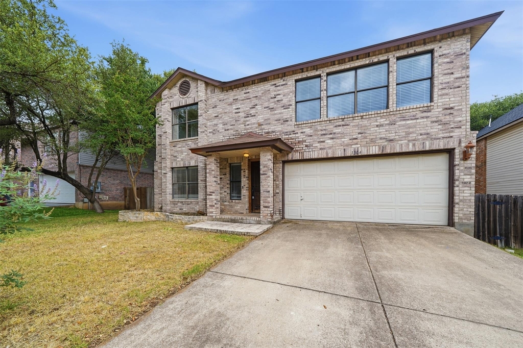 1304 Irene Dr - Photo 1