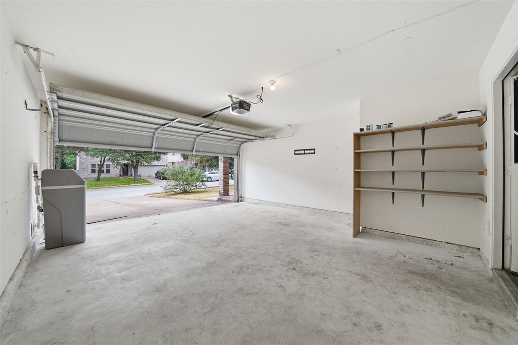 1304 Irene Dr - Photo 34