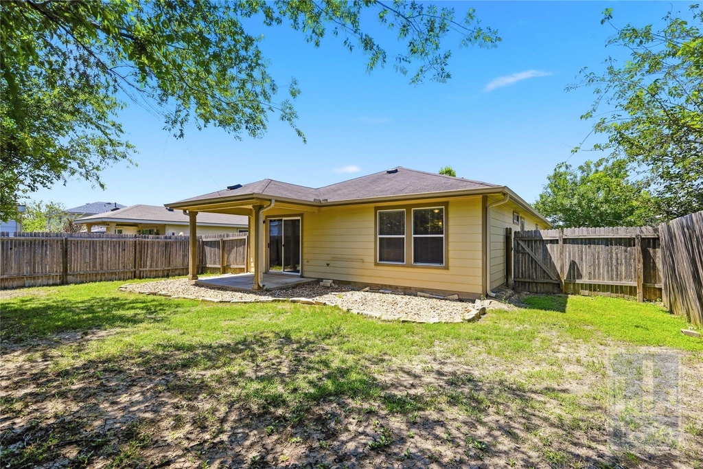 228 Pearl Lake Dr - Photo 20