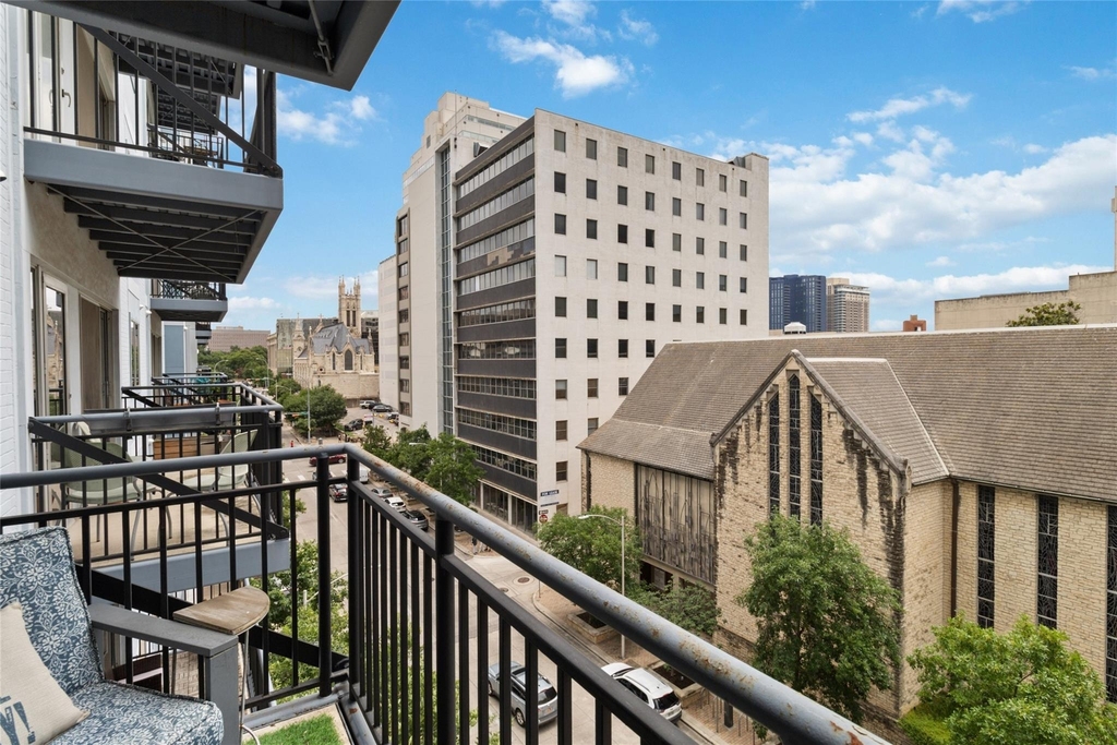 800 Brazos St - Photo 24
