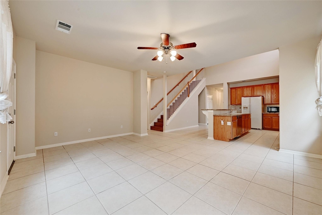 411 W St Elmo Rd - Photo 4