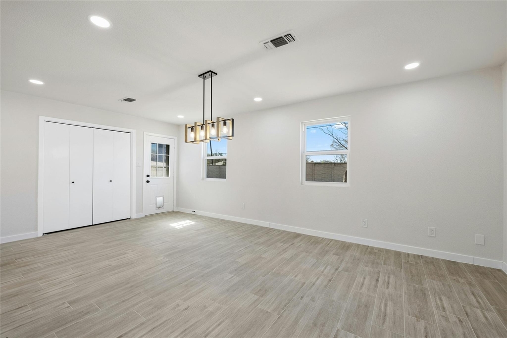 1400 Bellmar Dr - Photo 14