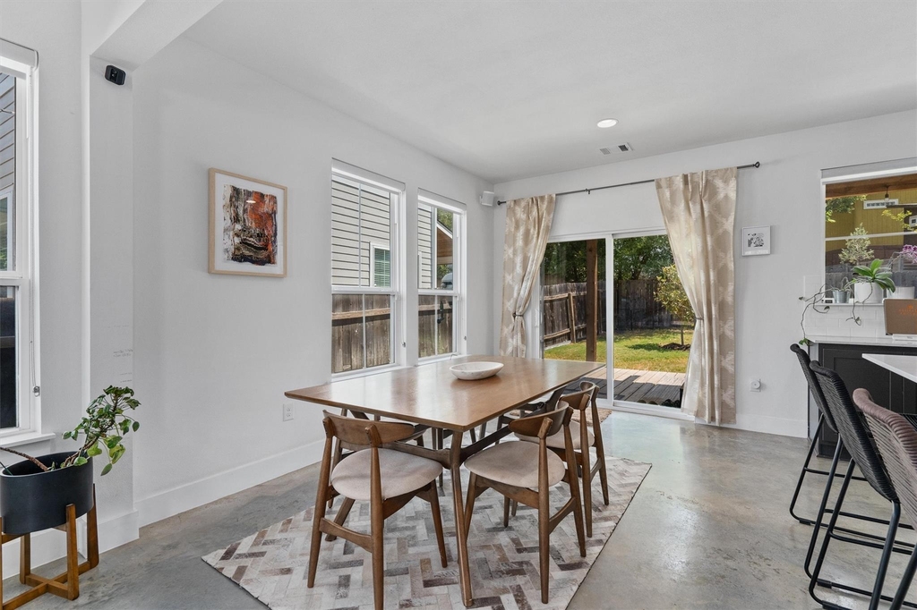 1309 Fort Branch Blvd - Photo 5