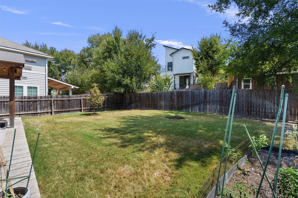 1309 Fort Branch Blvd - Photo 17