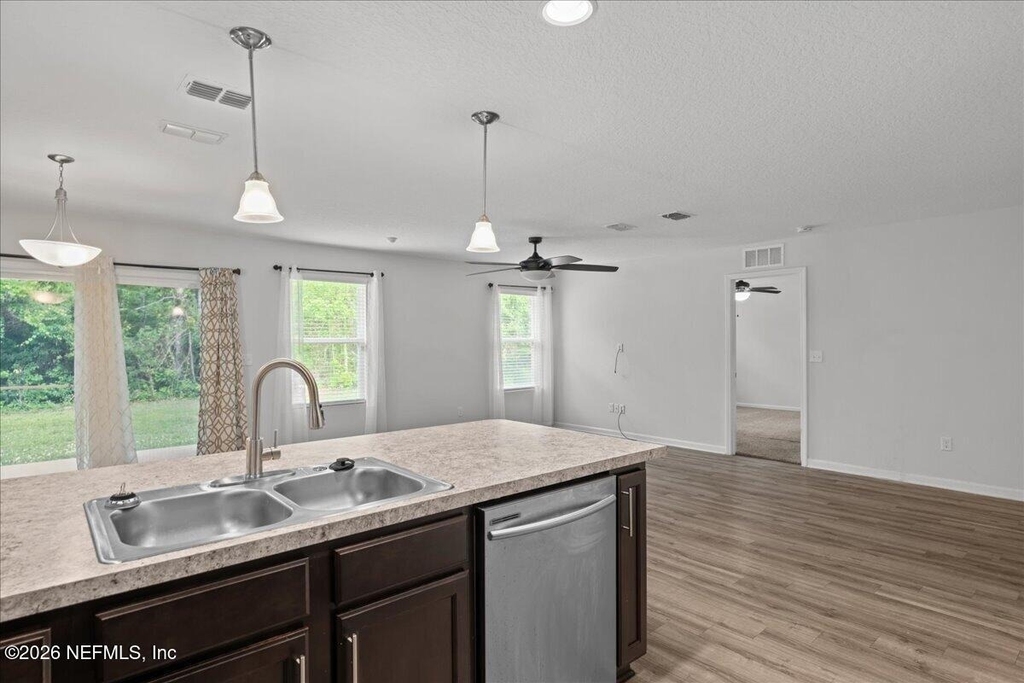 13949 Gossett Street - Photo 8