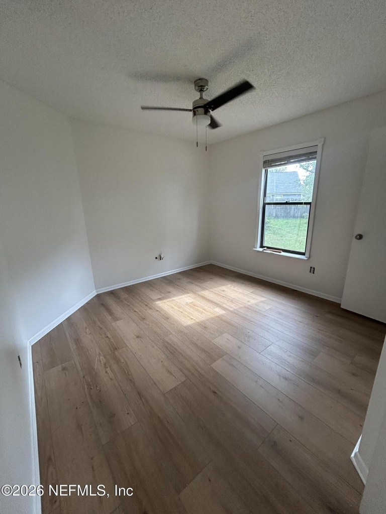 2443 Footbridge Lane - Photo 4