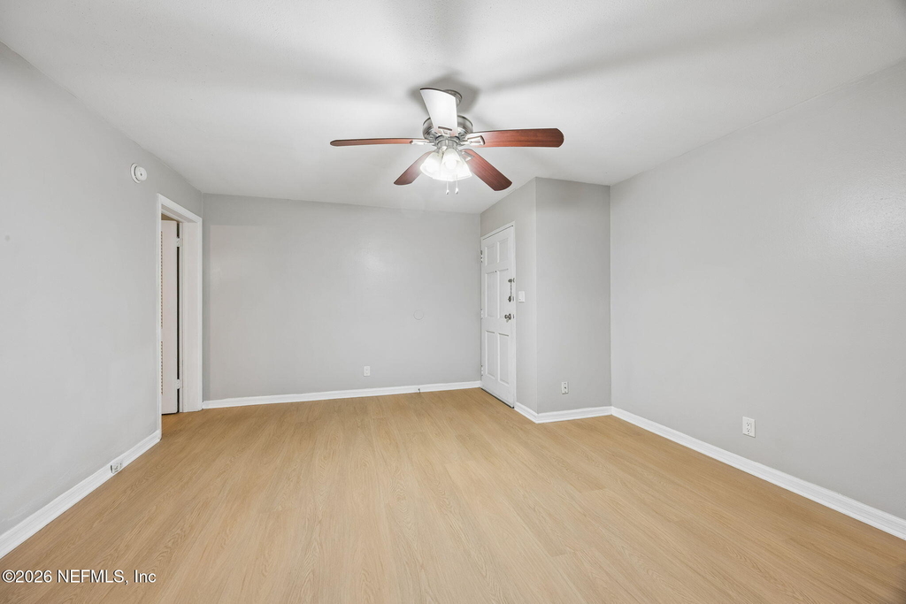 2775 Herschel Street - Photo 3