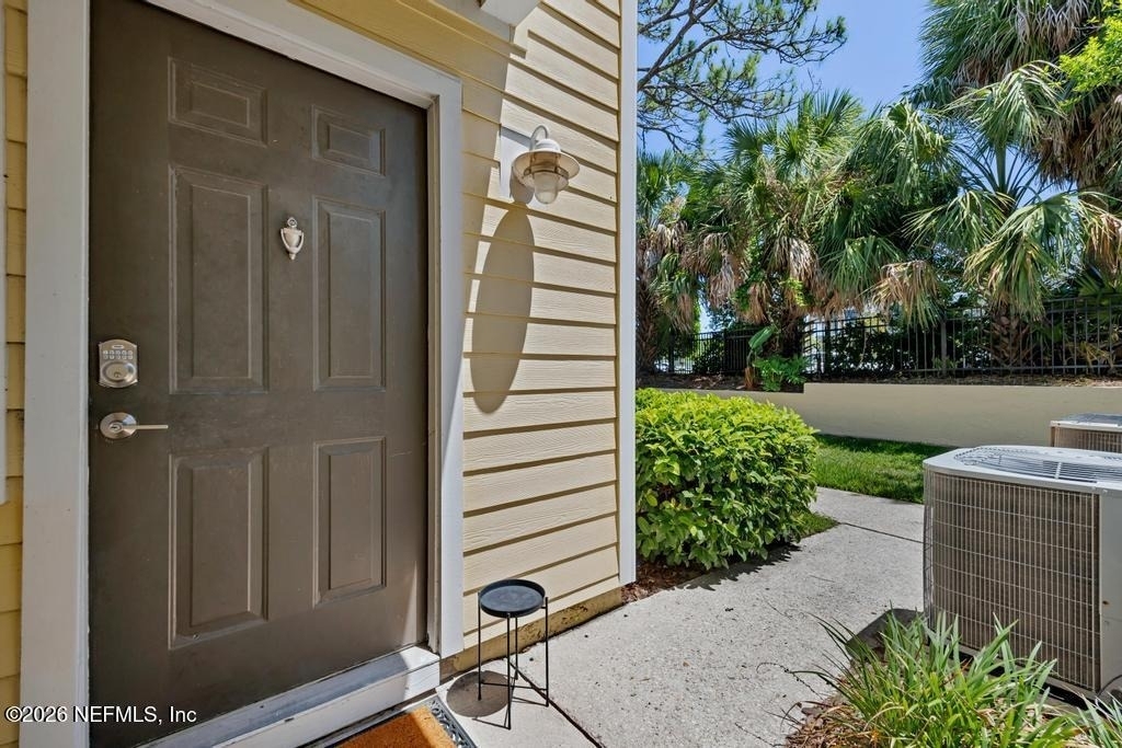 100 Fairway Park Boulevard - Photo 2