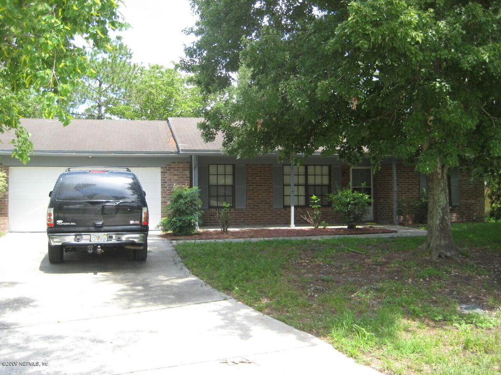 2375 Kirkwall Street - Photo 1