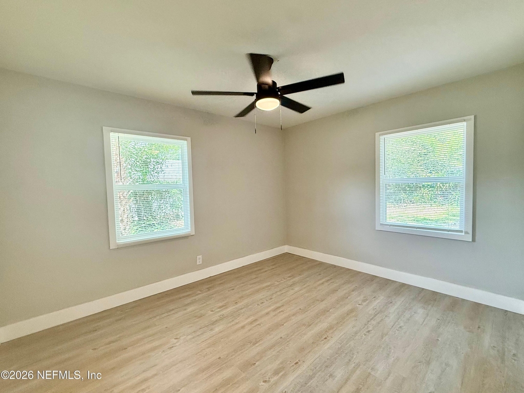 5141 Corsair Avenue - Photo 18