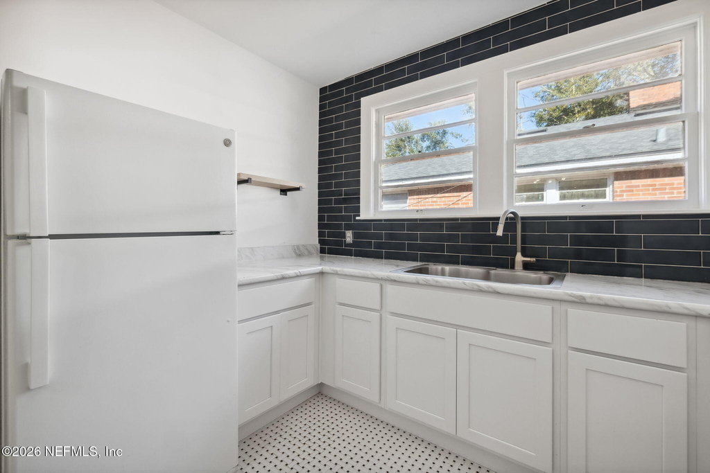1109 Cherry Street - Photo 9