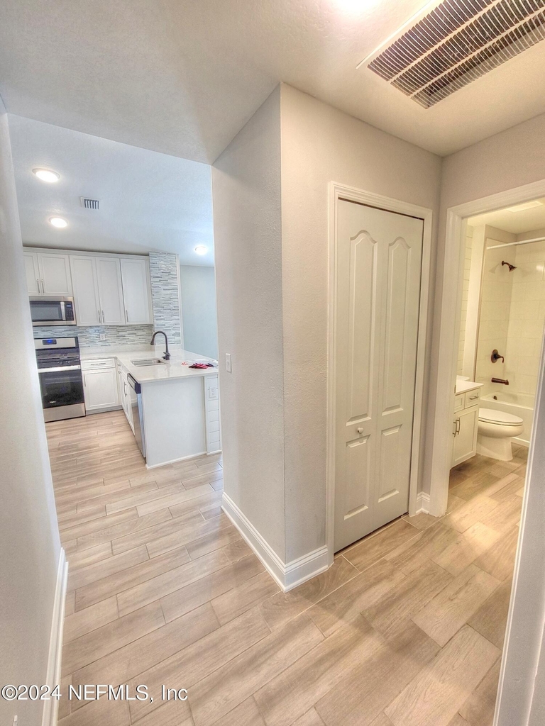 45 Vicksburg Drive - Photo 4