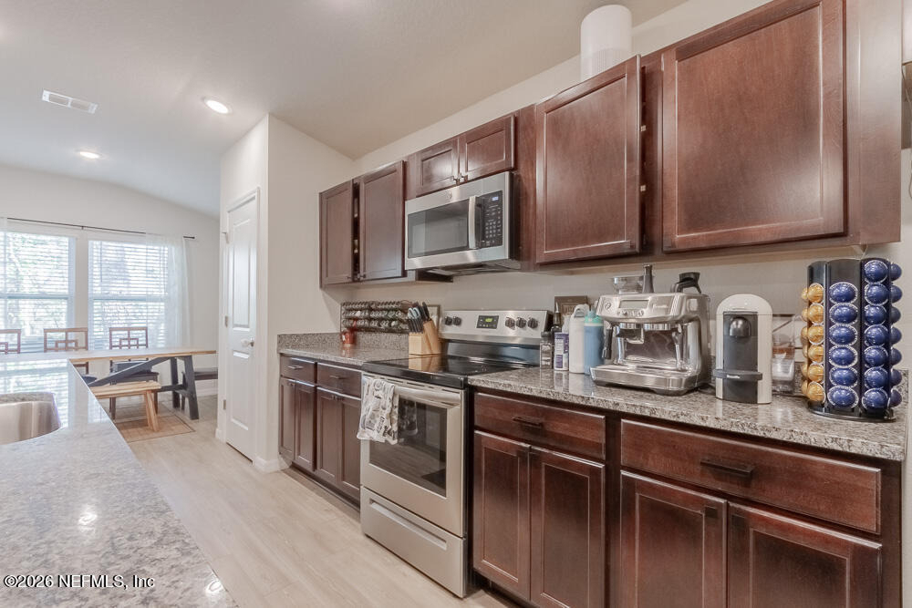 5542 Ortega Bluff Lane - Photo 11