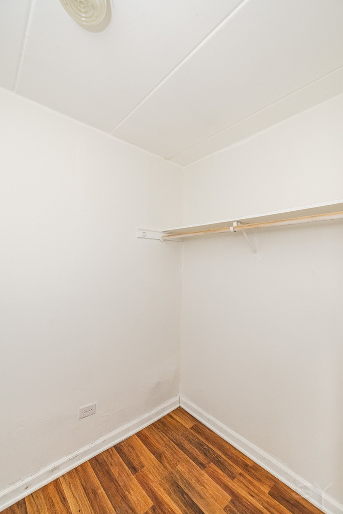 6416 S Saint Lawrence Avenue - Photo 6