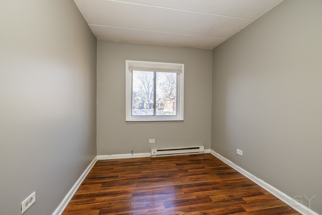 6416 S Saint Lawrence Avenue - Photo 8