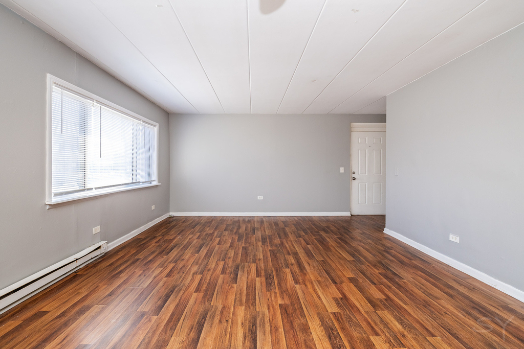 6416 S Saint Lawrence Avenue - Photo 2