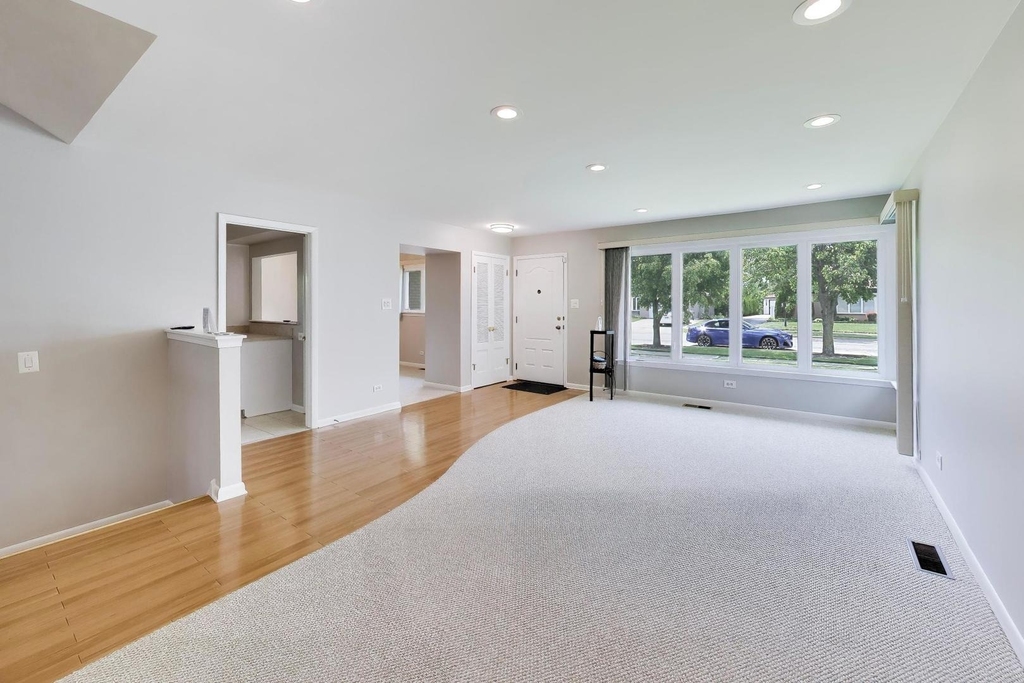 7630 Beckwith Road - Photo 4