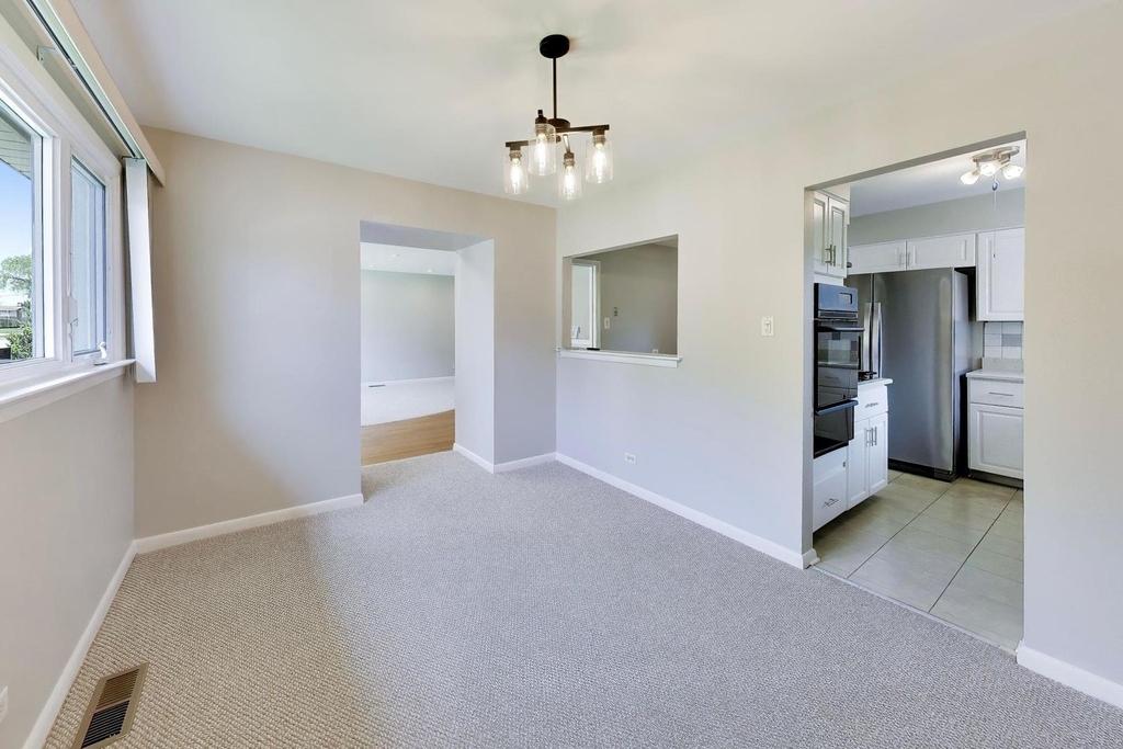 7630 Beckwith Road - Photo 8