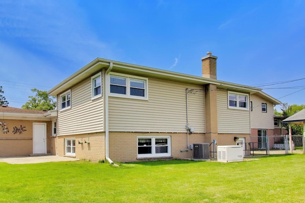 7630 Beckwith Road - Photo 30