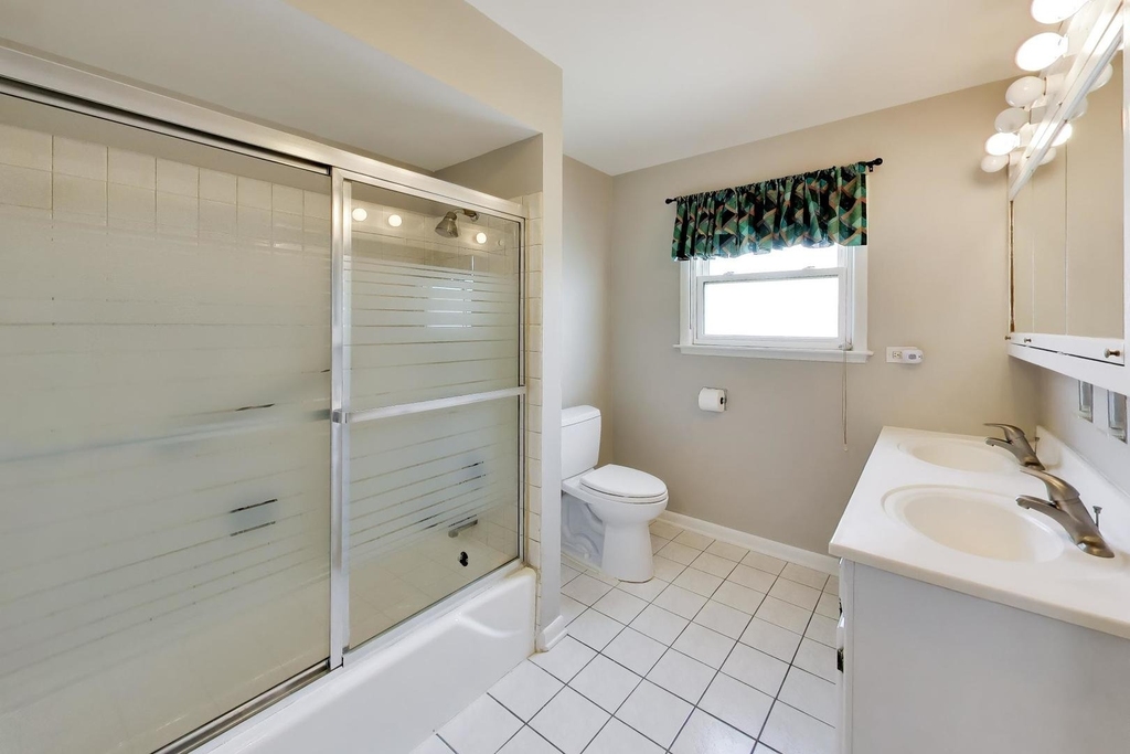 7630 Beckwith Road - Photo 21