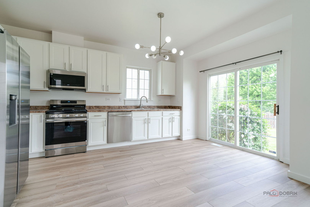 178 W Hampton Drive - Photo 8